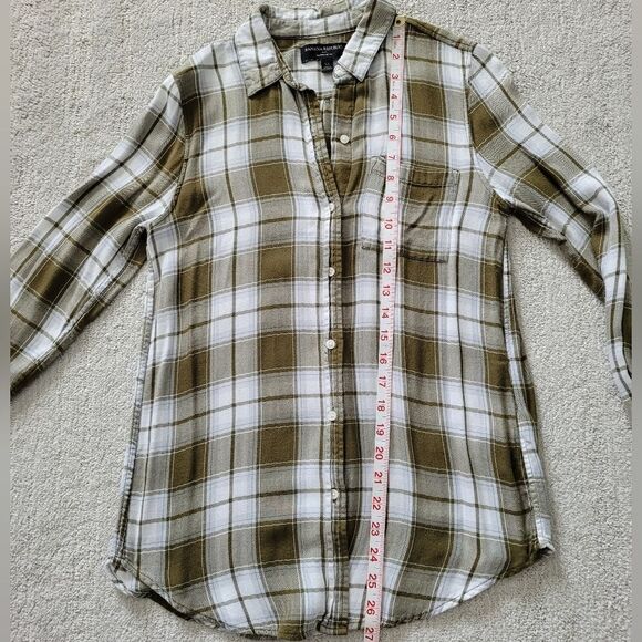 3/$15 Banana Republic Factory Soft Plaid Flannel Shirt Size XS - Picture 6 of 6